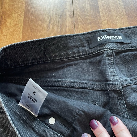 NWOT Express super high waist mom jean - Picture 4 of 4